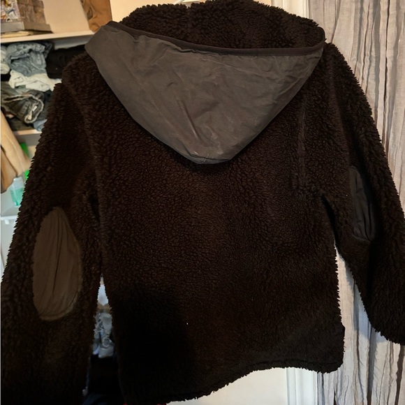 XXS Like New Aritzia TNA Kangaroo Pouch Sweater - Picture 5 of 8